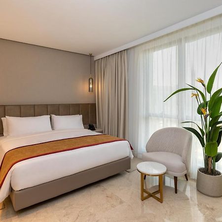 Hotel Royal Asbu Tunis Bagian luar foto